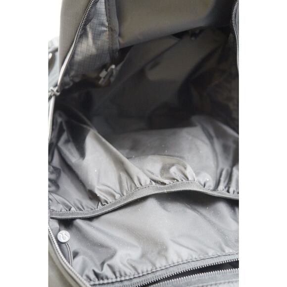Lululemon LiftOS Hiking Backpack 25L Black
